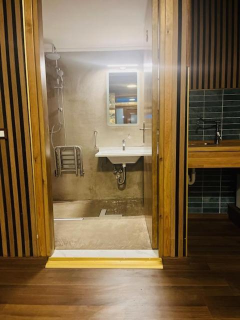 Émbonas Ataviros Hotel מראה חיצוני תמונה